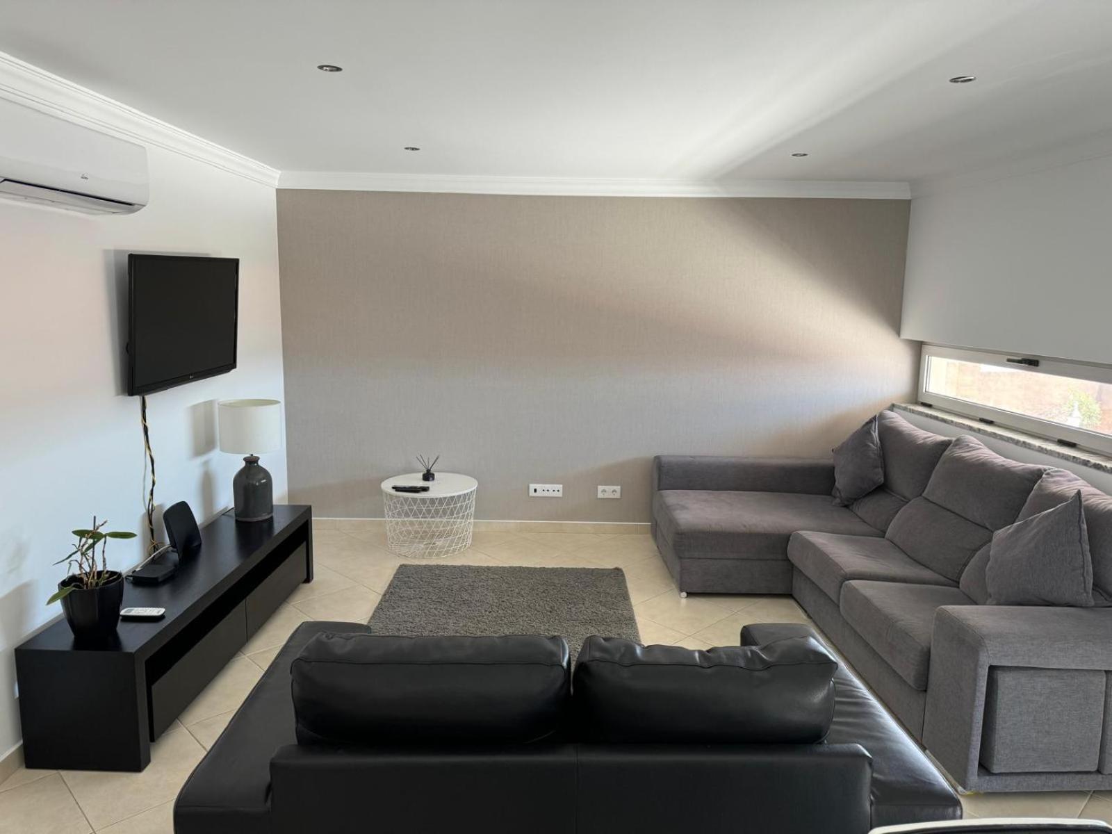 Modern 2 Bed Apartment 5Km Carvoeiro Lagoa  Eksteriør billede