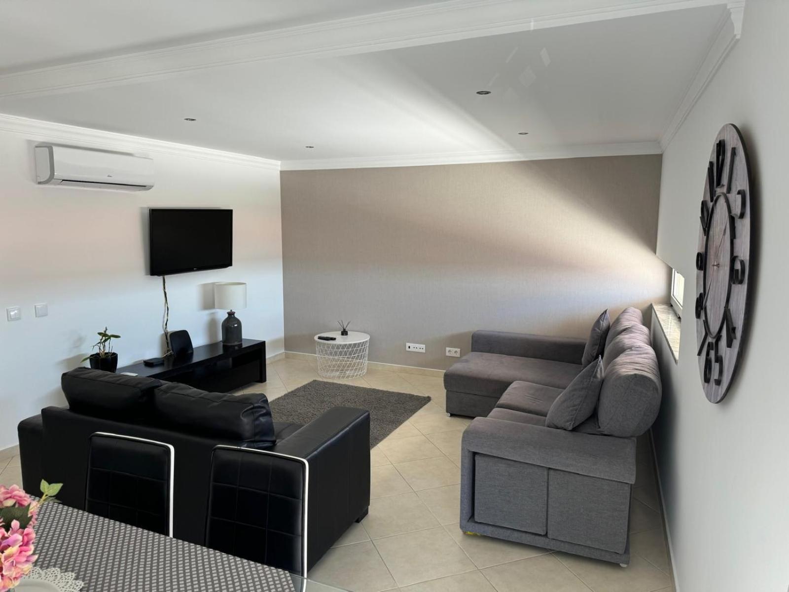 Modern 2 Bed Apartment 5Km Carvoeiro Lagoa  Eksteriør billede