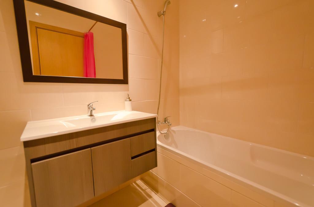Modern 2 Bed Apartment 5Km Carvoeiro Lagoa  Eksteriør billede
